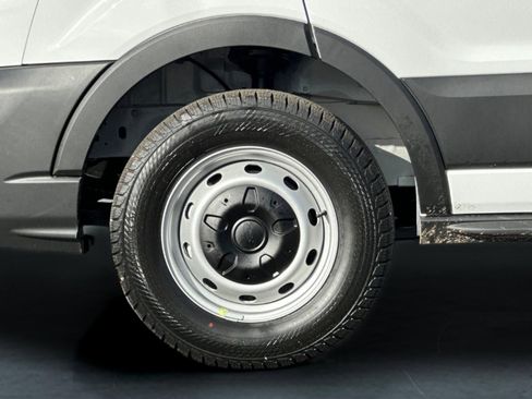 New 2026 Ford Transit 250 Low Roof image 30