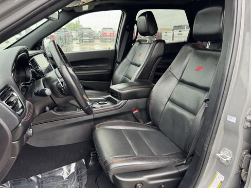 Used 2025 Dodge Durango GT AWD/4WD image 28
