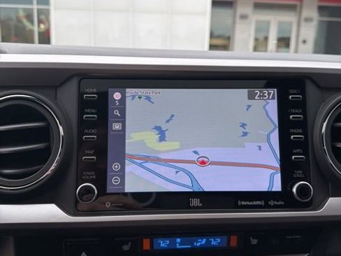 Certified 2022 Toyota Tacoma Limited image 6