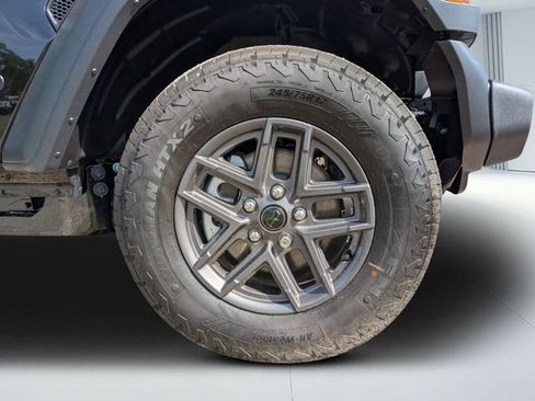 New 2026 Jeep Wrangler Unlimited Sport AWD/4WD image 10