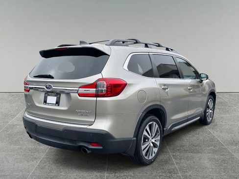 Used 2019 Subaru Ascent Limited w/ Popular Package #2 image 5