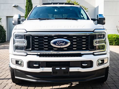Used 2024 Ford F450 Limited w/ FX4 Off-Road Package image 2