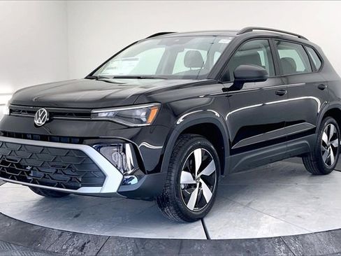 New 2026 Volkswagen Taos S image 2