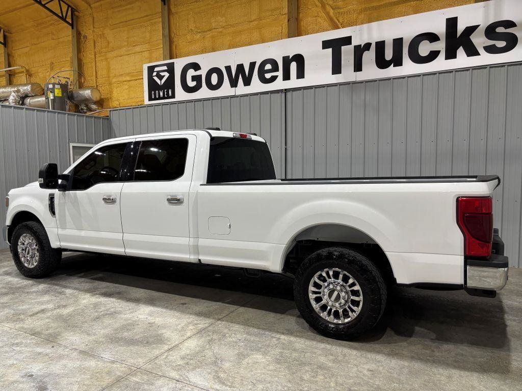 Used 2022 Ford F250 XLT w/ XLT Premium Package RWD image 5