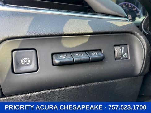 Used 2023 Buick Enclave Avenir w/ Avenir Technology Package AWD/4WD image 23