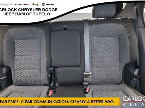 Used 2024 Chevrolet Equinox LT FWD image 21