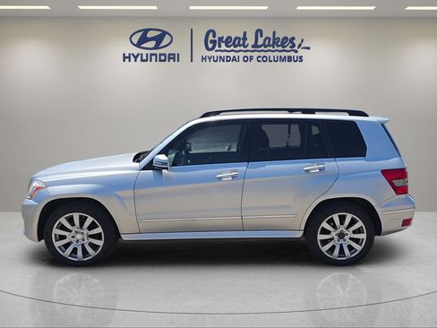 Used 2012 Mercedes-Benz GLK 350 4MATIC image 2