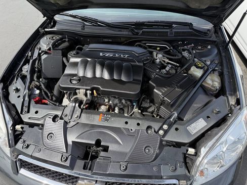 Used 2014 Chevrolet Impala LTZ image 14