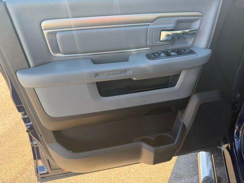 Used 2018 RAM 1500 Big Horn image 12