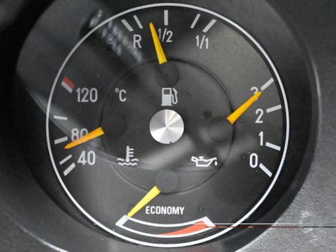 Used 1987 Mercedes-Benz 560 SL image 97