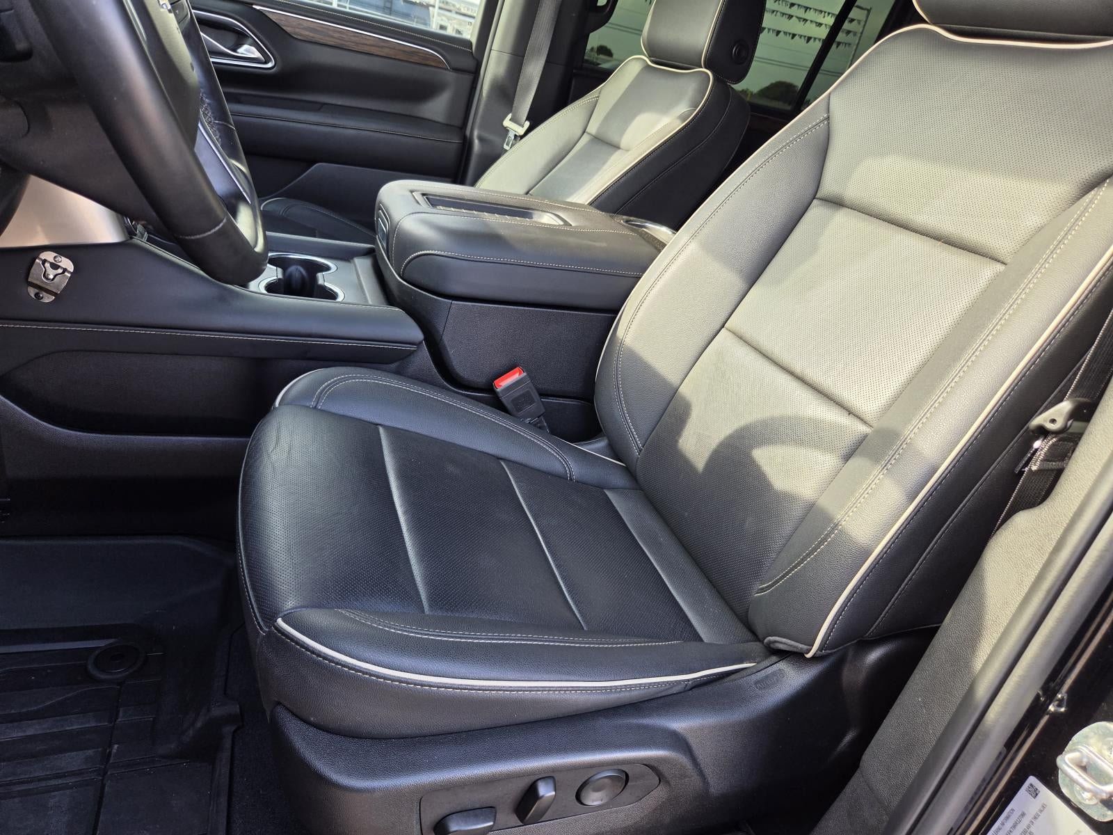 Certified 2024 Chevrolet Suburban Premier w/ Texas Edition AWD/4WD image 16