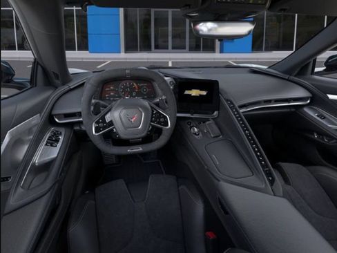 Used 2020 Chevrolet Corvette Stingray Premium Conv w/ 3LT Preferred Equipment Group RWD image 4