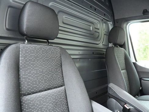 New 2026 Mercedes-Benz Sprinter 2500 image 26