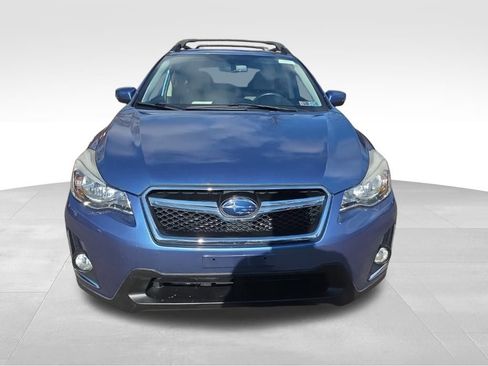 Used 2016 Subaru Crosstrek 2.0i Limited w/ Popular Package #1 image 2