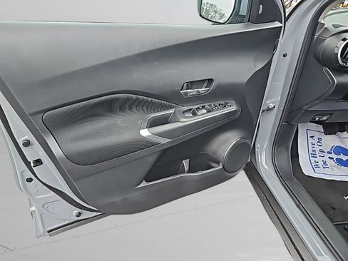 Used 2024 Nissan Kicks SV image 18