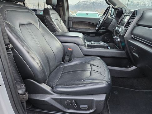 Used 2018 Ford Expedition Limited image 31