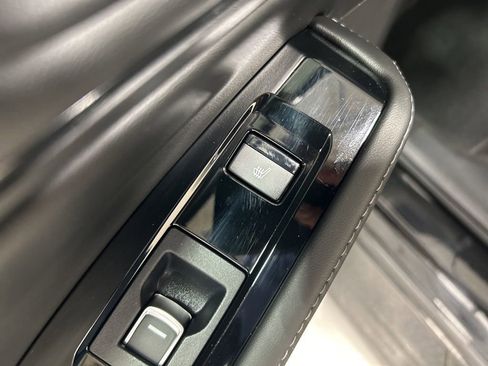 Used 2023 Honda Accord Touring image 27