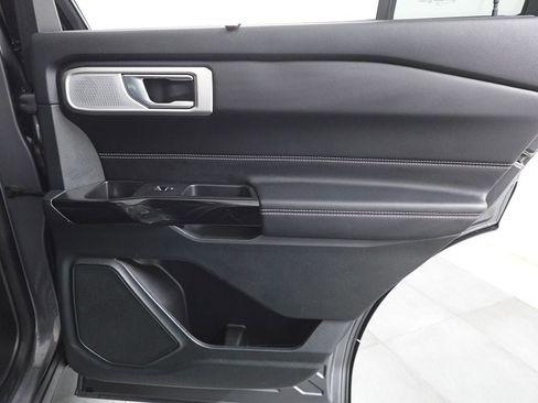 Certified 2024 Ford Explorer ST w/ Technology Package AWD/4WD image 20