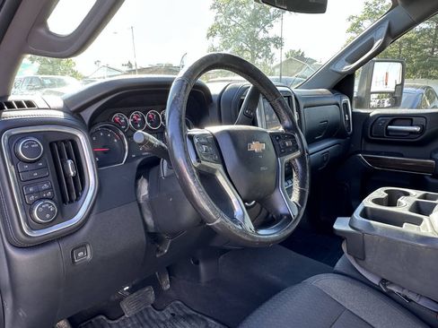 Used 2021 Chevrolet Silverado 2500 LT w/ Convenience Package AWD/4WD image 24