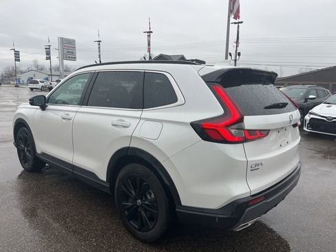 Used 2025 Honda CR-V Sport Touring image 6