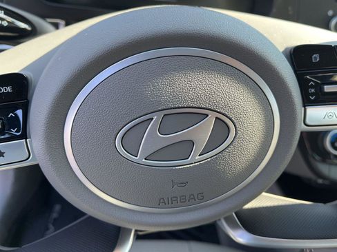 New 2025 Hyundai Elantra Sport image 29