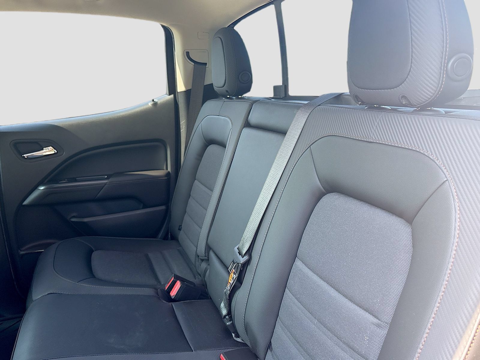 Used 2022 GMC Canyon AT4 w/ Driver Alert Package AWD/4WD image 22