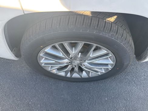 Used 2017 Jeep Grand Cherokee Summit w/ Platinum Series Group image 5