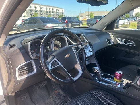 Used 2013 Chevrolet Equinox LT AWD/4WD image 2