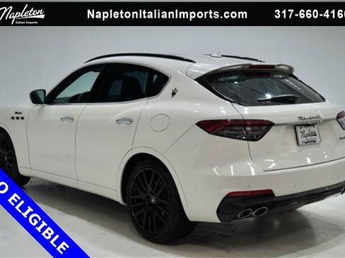 Used 2024 Maserati Levante GT Ultima image 5