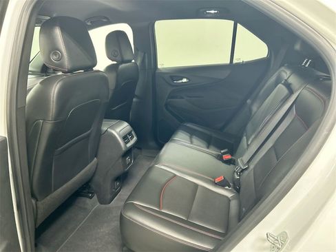 Used 2022 Chevrolet Equinox RS w/ RS Leather Package image 19