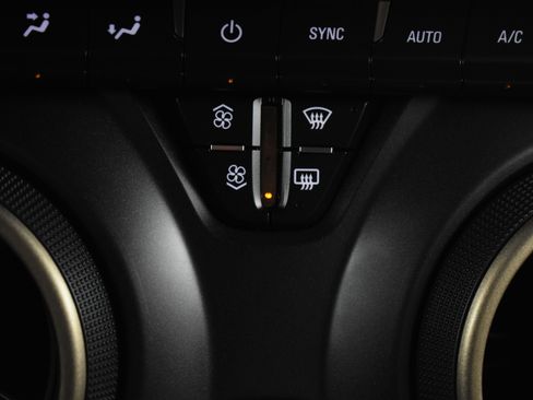 Used 2023 Chevrolet Blazer Premier w/ Driver Confidence II Package image 41