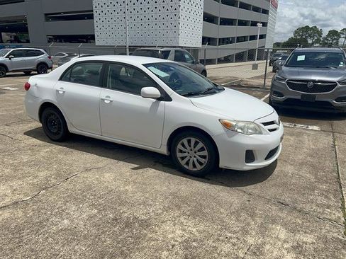 Used 2012 Toyota Corolla LE FWD image 6