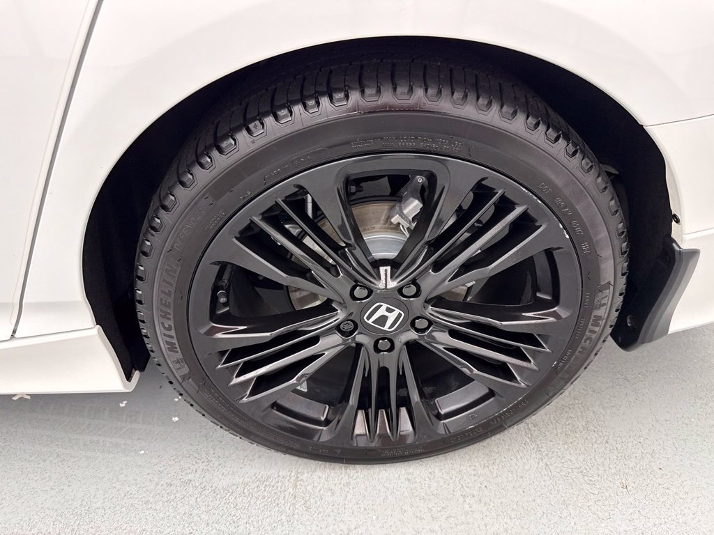 Certified 2022 Honda Accord Sport image 7