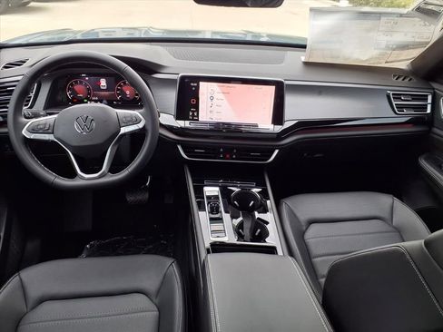 New 2026 Volkswagen Atlas Cross Sport SEL AWD/4WD image 10