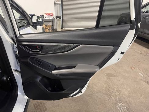 Used 2021 Subaru Crosstrek 2.5i Sport w/ Moonroof Package image 15