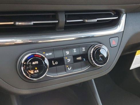 New 2026 Buick Envista Preferred image 26