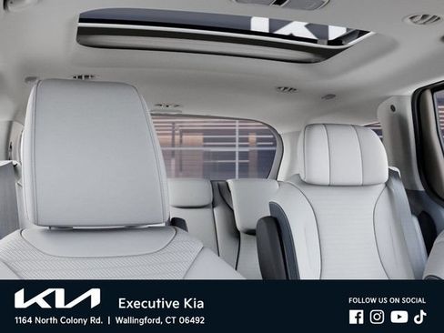 New 2026 Kia Carnival SX Prestige FWD image 27