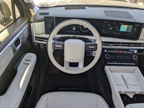 Used 2025 Hyundai Santa Fe Calligraphy FWD image 21