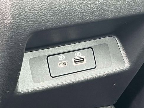 Used 2024 Nissan Altima 2.5 SR w/ SR Premium Package FWD image 16