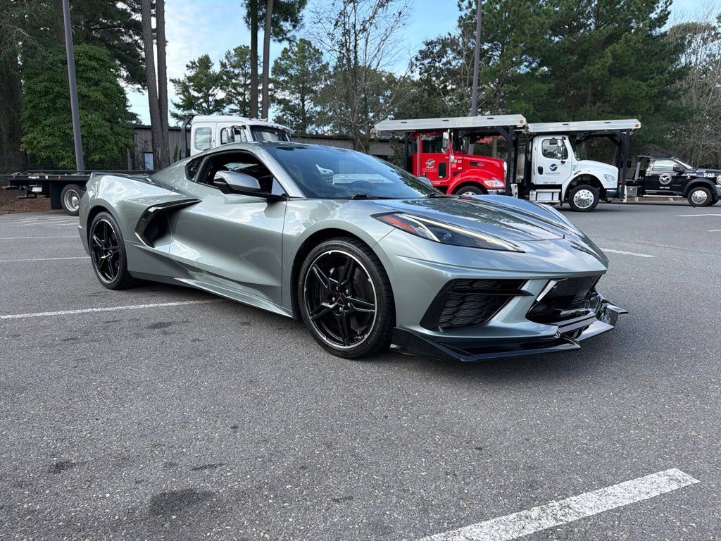 Used 2023 Chevrolet Corvette Stingray Preferred Cpe w/ Z51 Performance Package RWD image 4
