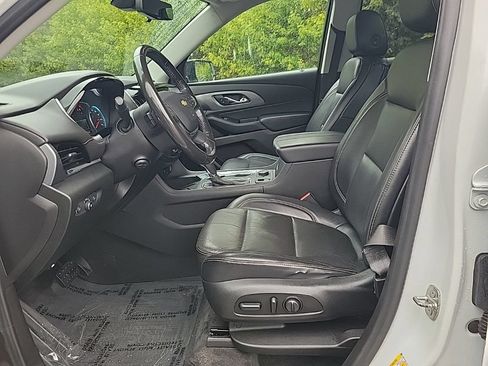 Used 2018 Chevrolet Traverse Premier w/ Redline Edition AWD/4WD image 30