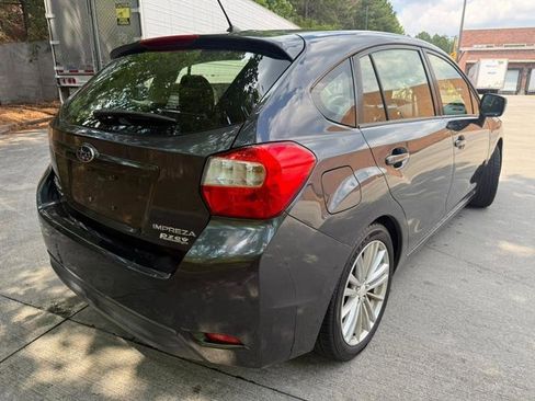 Used 2013 Subaru Impreza 2.0i Premium AWD/4WD image 5