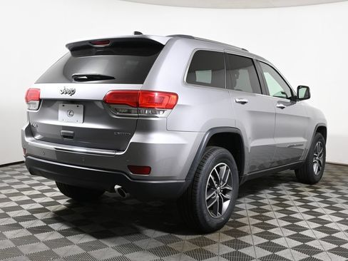 Used 2017 Jeep Grand Cherokee Limited AWD/4WD image 7