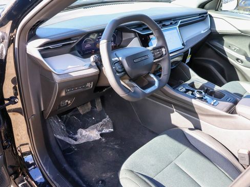 New 2026 Jeep Cherokee Laredo image 4