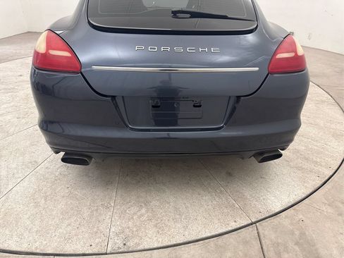 Used 2012 Porsche Panamera 4 image 27