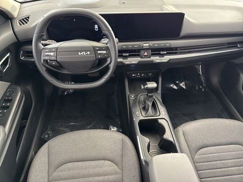 Certified 2025 Kia K4 GT-Line Turbo FWD image 24