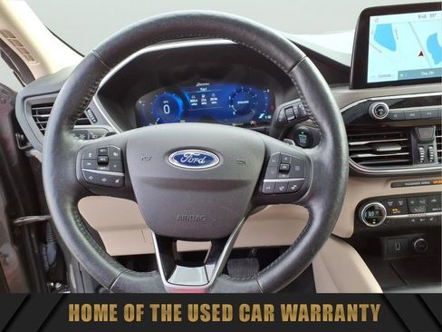 Used 2020 Ford Escape Titanium AWD/4WD image 20