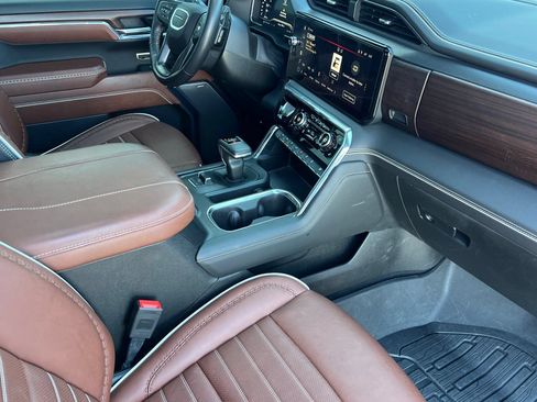 Used 2024 GMC Sierra 1500 Denali Ultimate AWD/4WD image 15