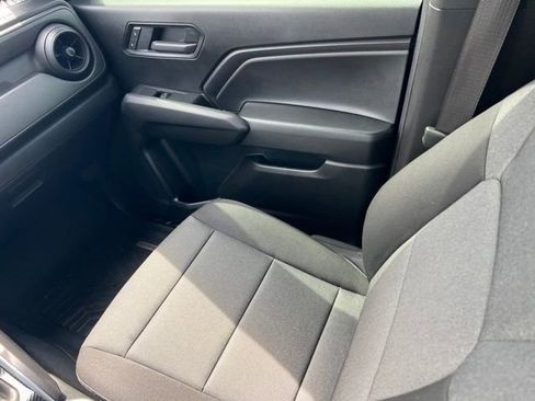 Used 2025 Chevrolet Colorado Trail Boss AWD/4WD image 13