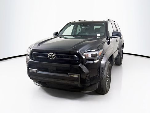 Used 2026 Toyota 4Runner SR5 AWD/4WD image 3